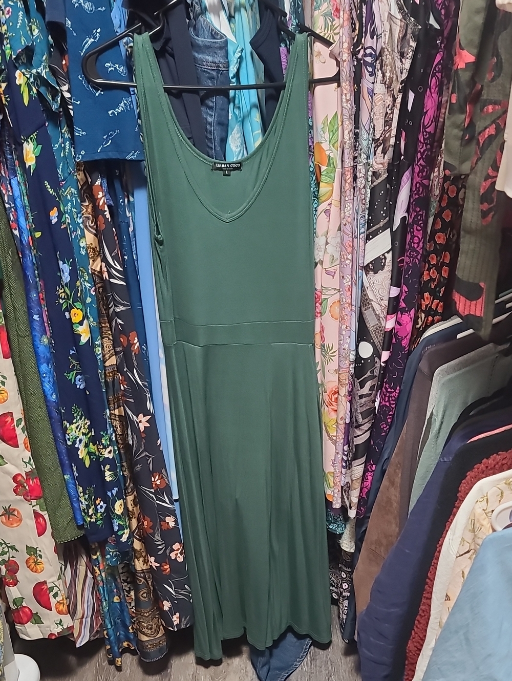 Simplicity Green Sleeveless Midi Dress